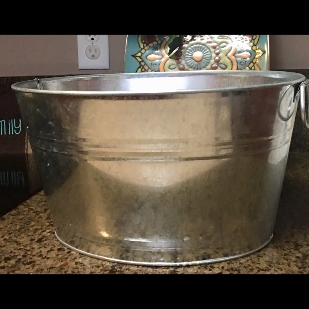 Oval Galvanized Bucket!